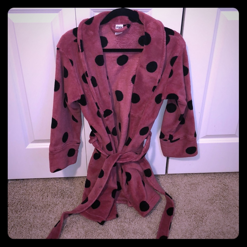 PINK robe!! An essential for any girly girl